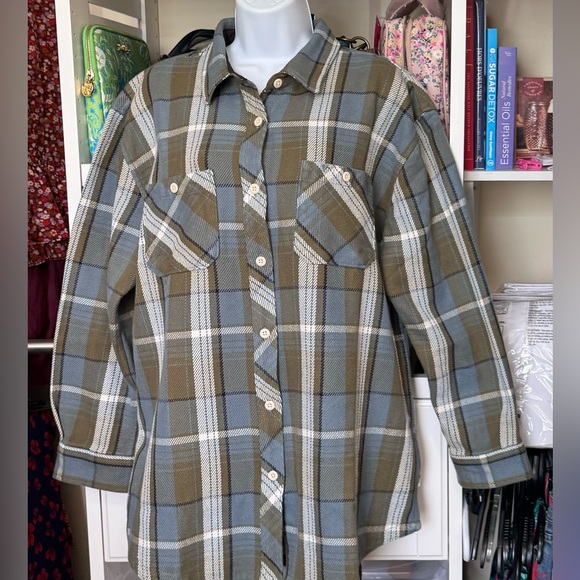 NORTH FACE HEAVYWEIGHT FLANNEL XL. WOMENS VALLEY TWILL BUTTON DOWN SHIRT. NWT - Picture 16 of 16